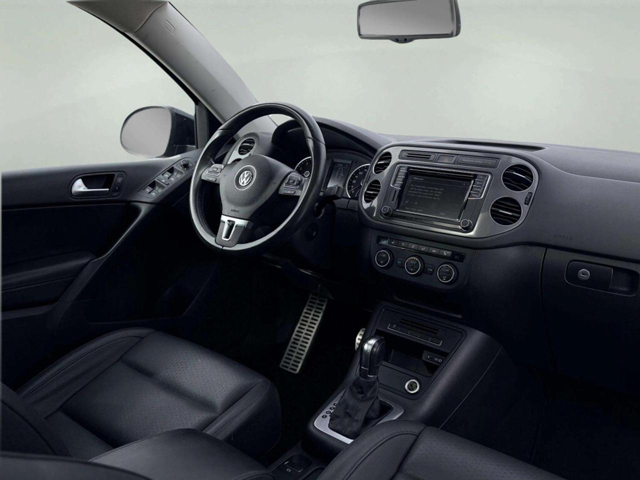 2017 Volkswagen Tiguan 4Motion Wolfsburg Edition Photo