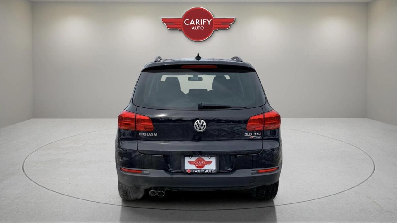 2017 Volkswagen Tiguan 4Motion Wolfsburg Edition Photo