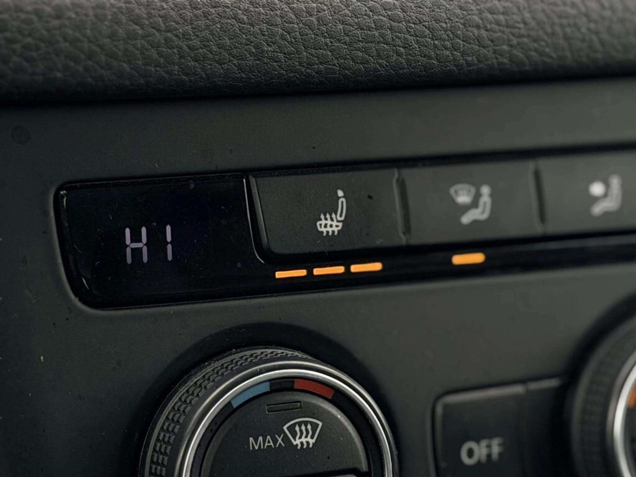 2017 Volkswagen Tiguan 4Motion Wolfsburg Edition Photo