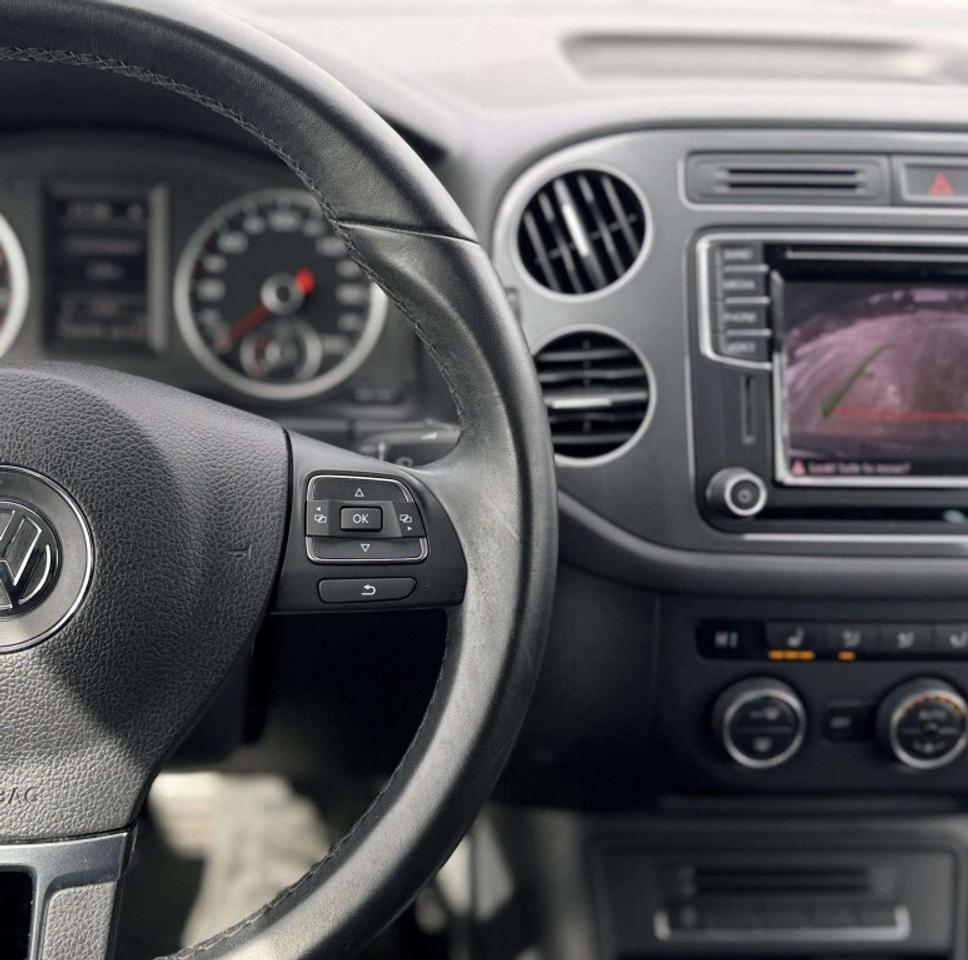2017 Volkswagen Tiguan 4Motion Wolfsburg Edition Photo