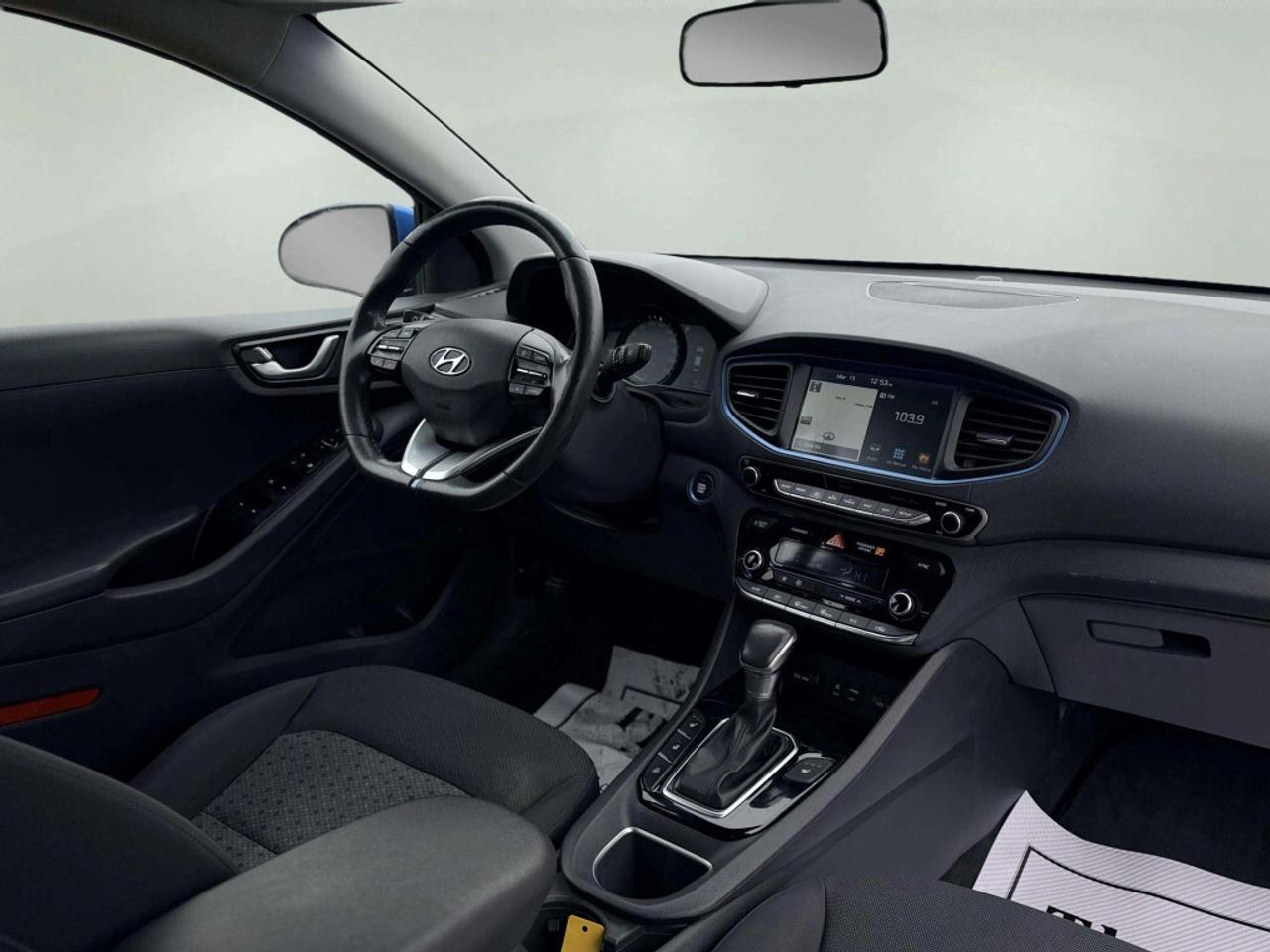 2018 Hyundai IONIQ PLUG IN HYBRID Photo