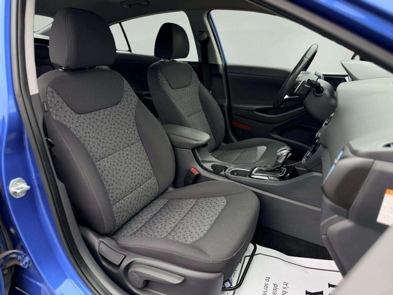 2018 Hyundai IONIQ PLUG IN HYBRID Photo