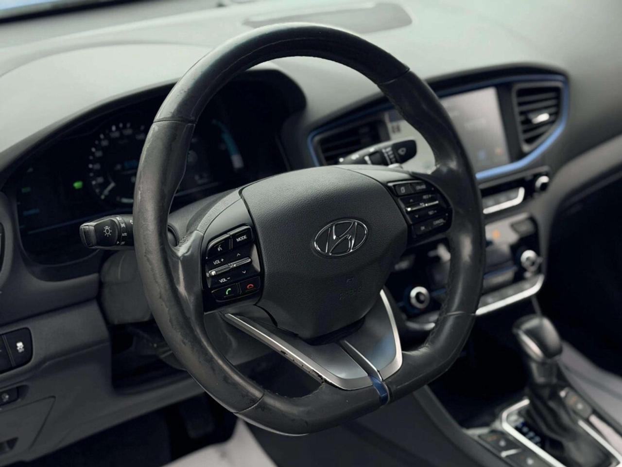 2018 Hyundai IONIQ PLUG IN HYBRID Photo