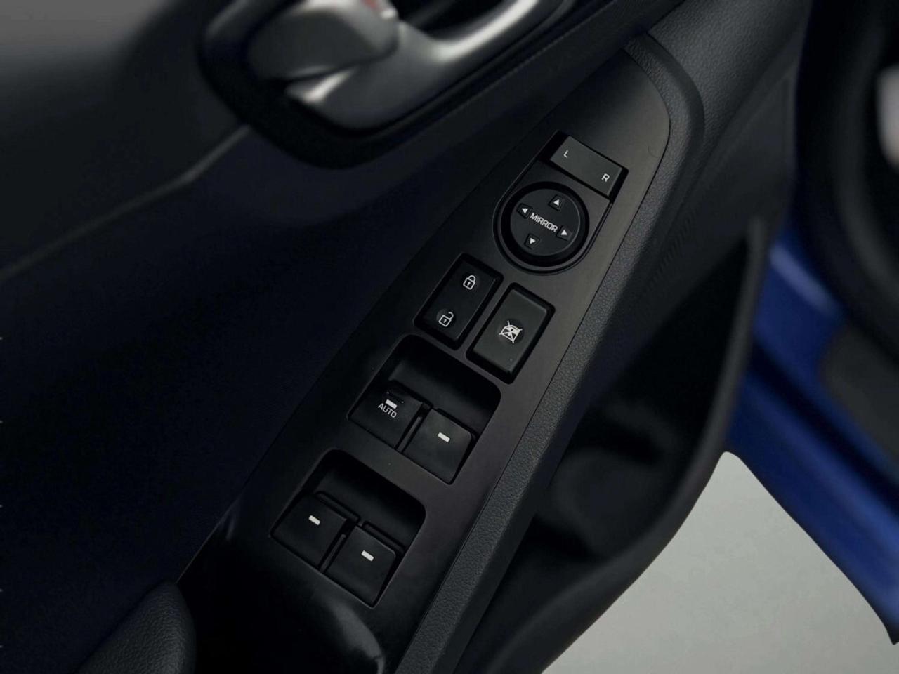 2018 Hyundai IONIQ PLUG IN HYBRID Photo