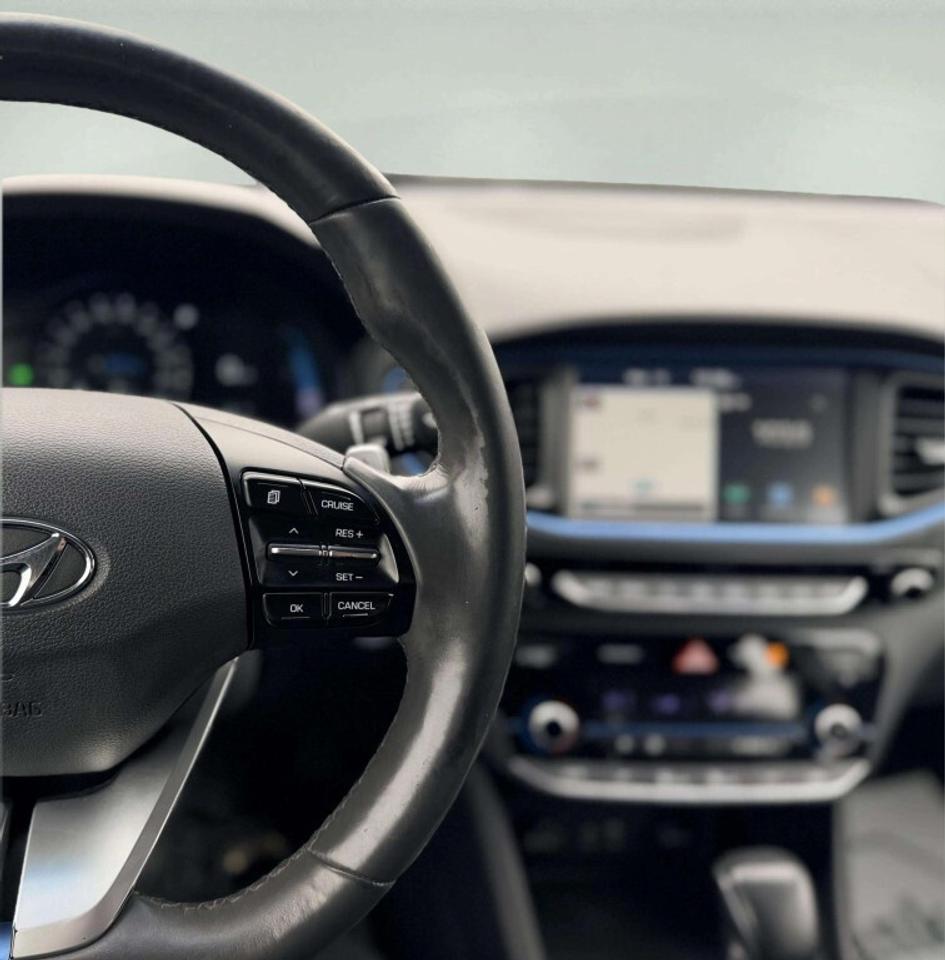 2018 Hyundai IONIQ PLUG IN HYBRID Photo
