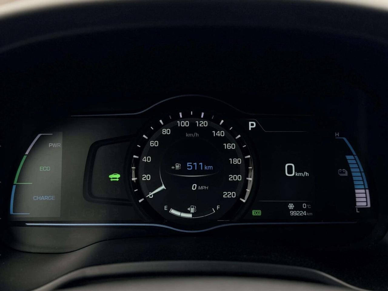 2018 Hyundai IONIQ PLUG IN HYBRID Photo