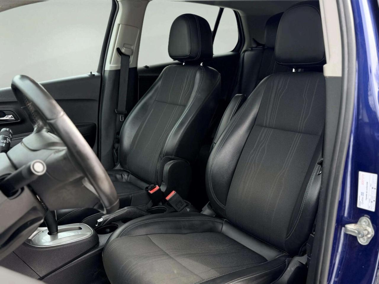 2016 Chevrolet Trax AWD LT Photo