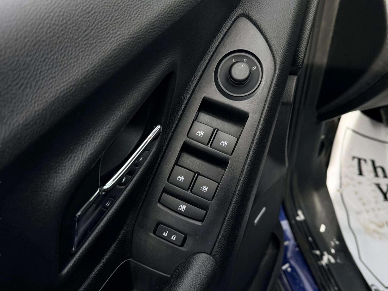 2016 Chevrolet Trax AWD LT Photo