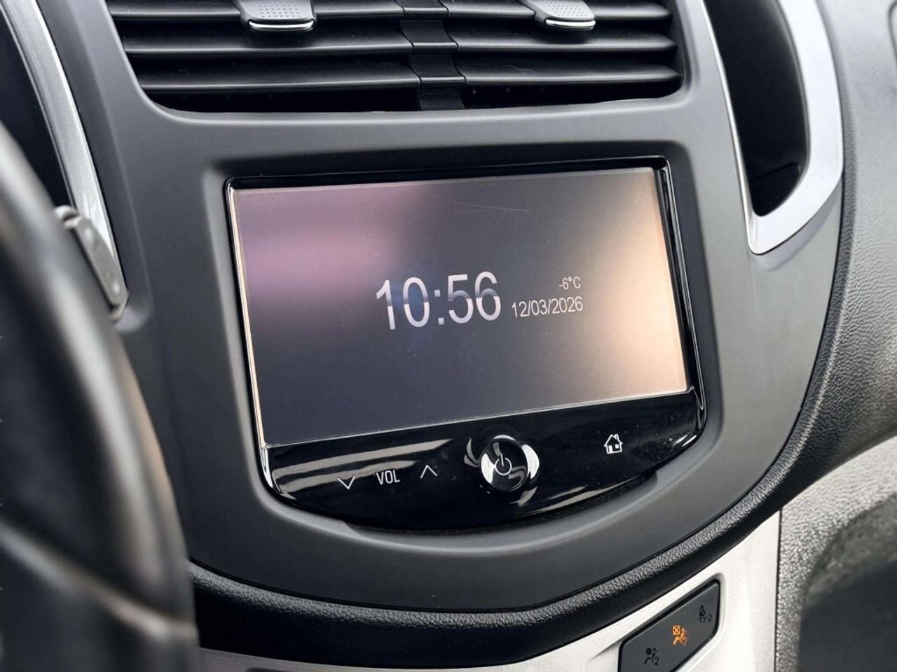 2016 Chevrolet Trax AWD LT Photo