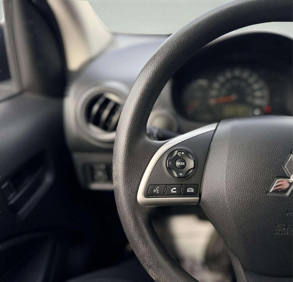 2019 Mitsubishi Mirage ES Plus CVT Photo