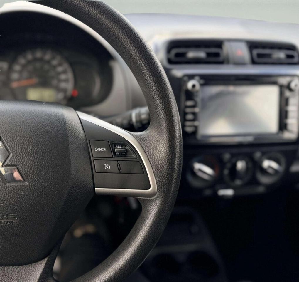 2019 Mitsubishi Mirage ES Plus CVT Photo