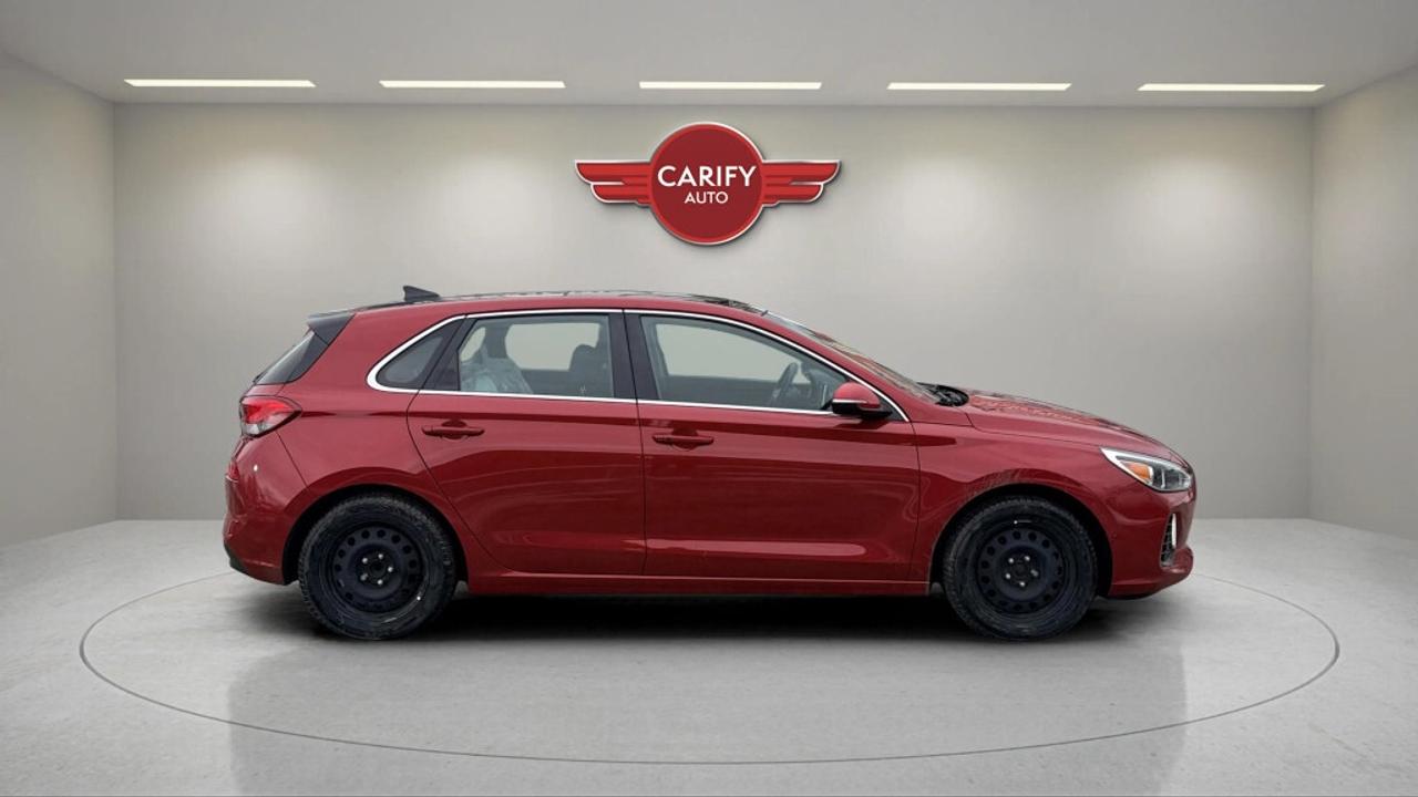 2019 Hyundai Elantra GT Luxury Photo