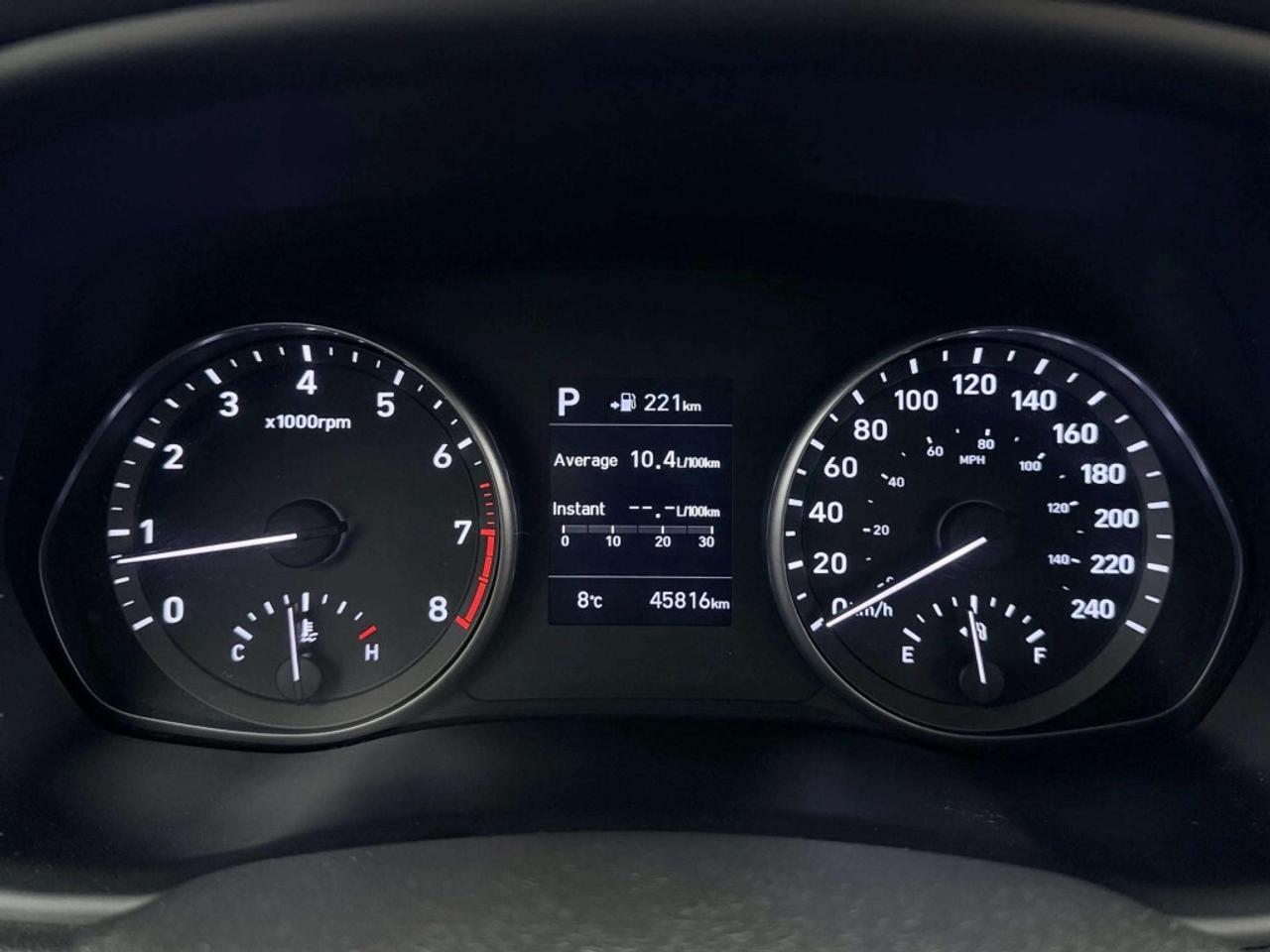 2019 Hyundai Elantra GT Luxury Photo