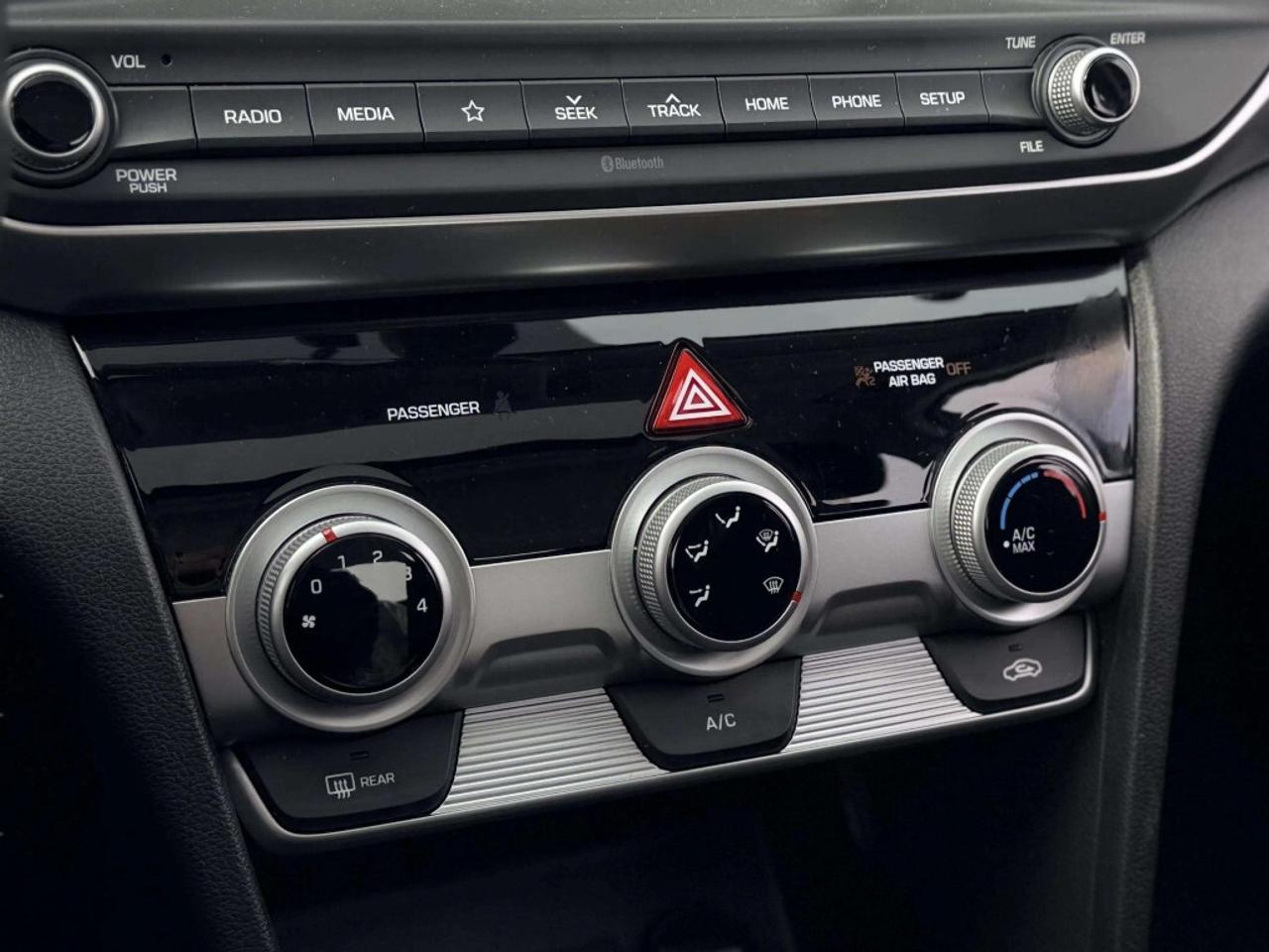 2019 Hyundai Elantra PREFERRED AUTOMATIC Photo