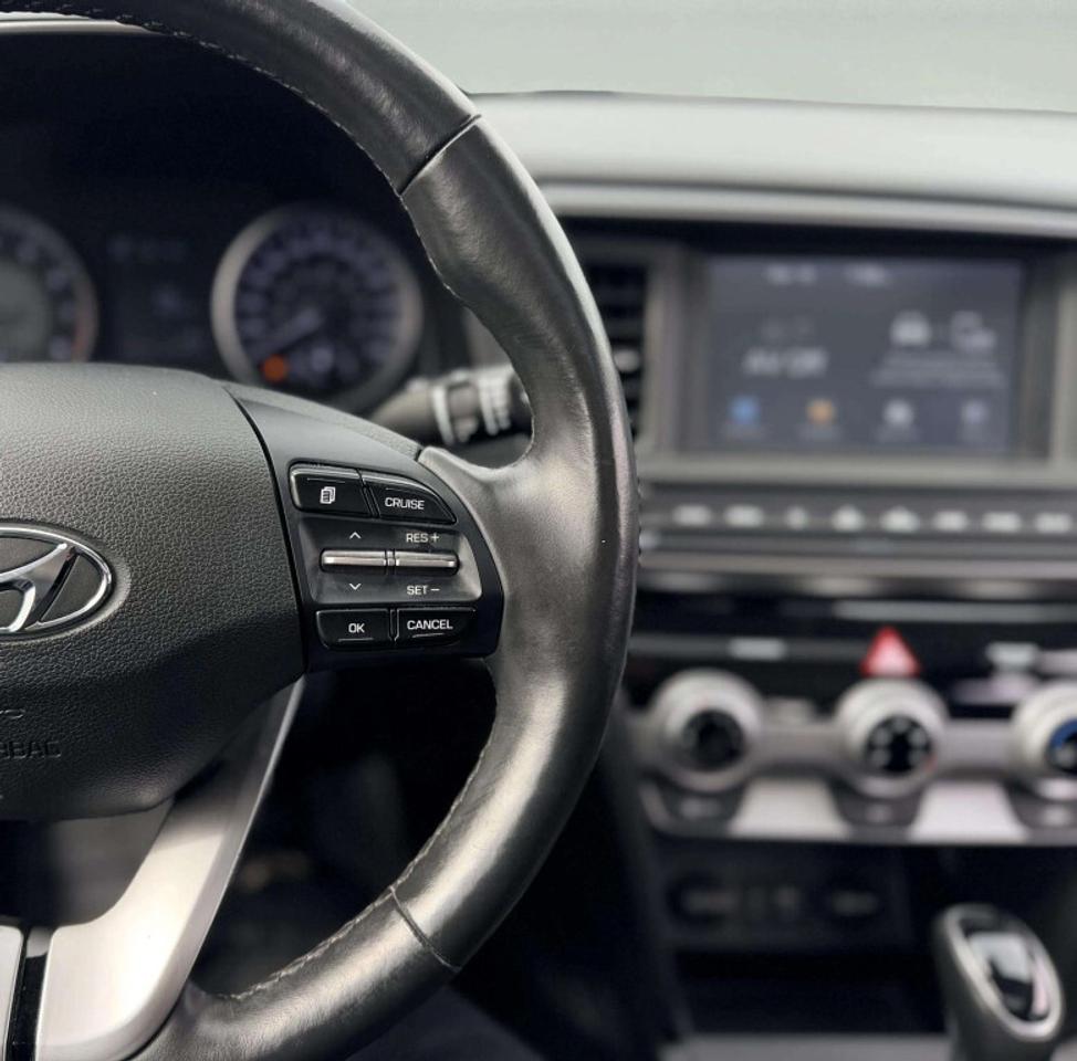 2019 Hyundai Elantra PREFERRED AUTOMATIC Photo