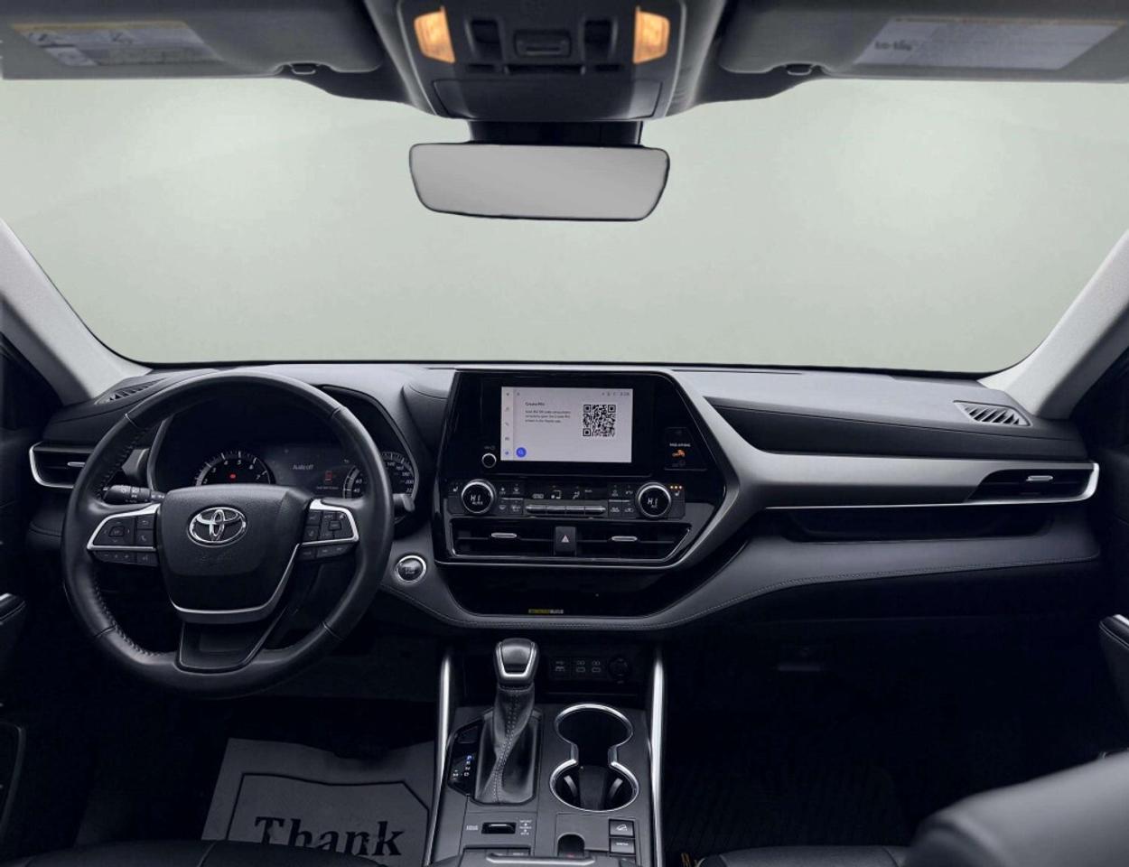 2023 Toyota Highlander XLE Photo