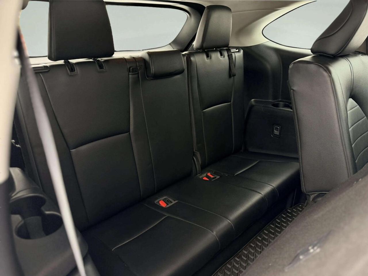 2023 Toyota Highlander XLE Photo