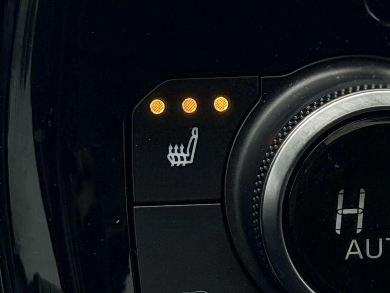 2023 Toyota Highlander XLE Photo