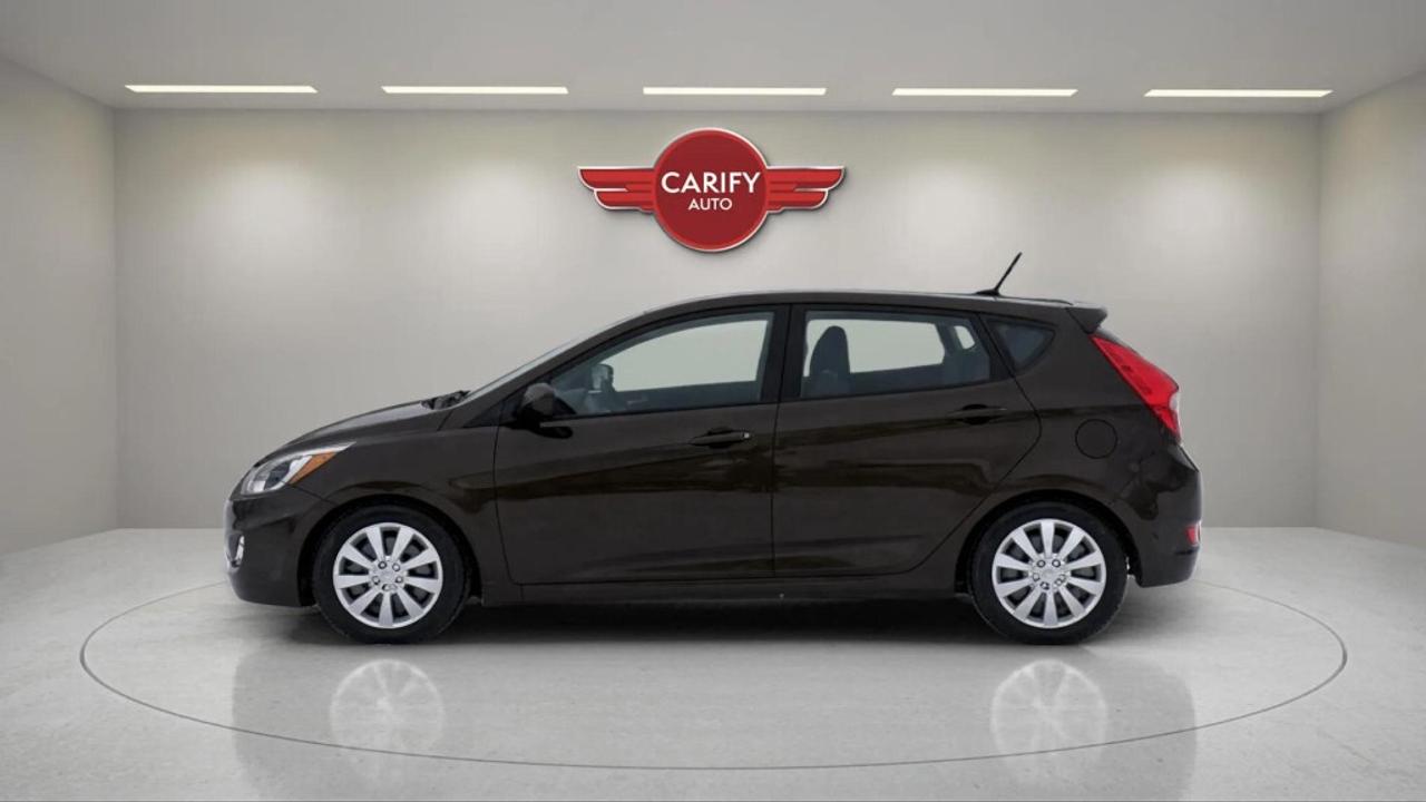 2015 Hyundai Accent HB Automatic GL Photo