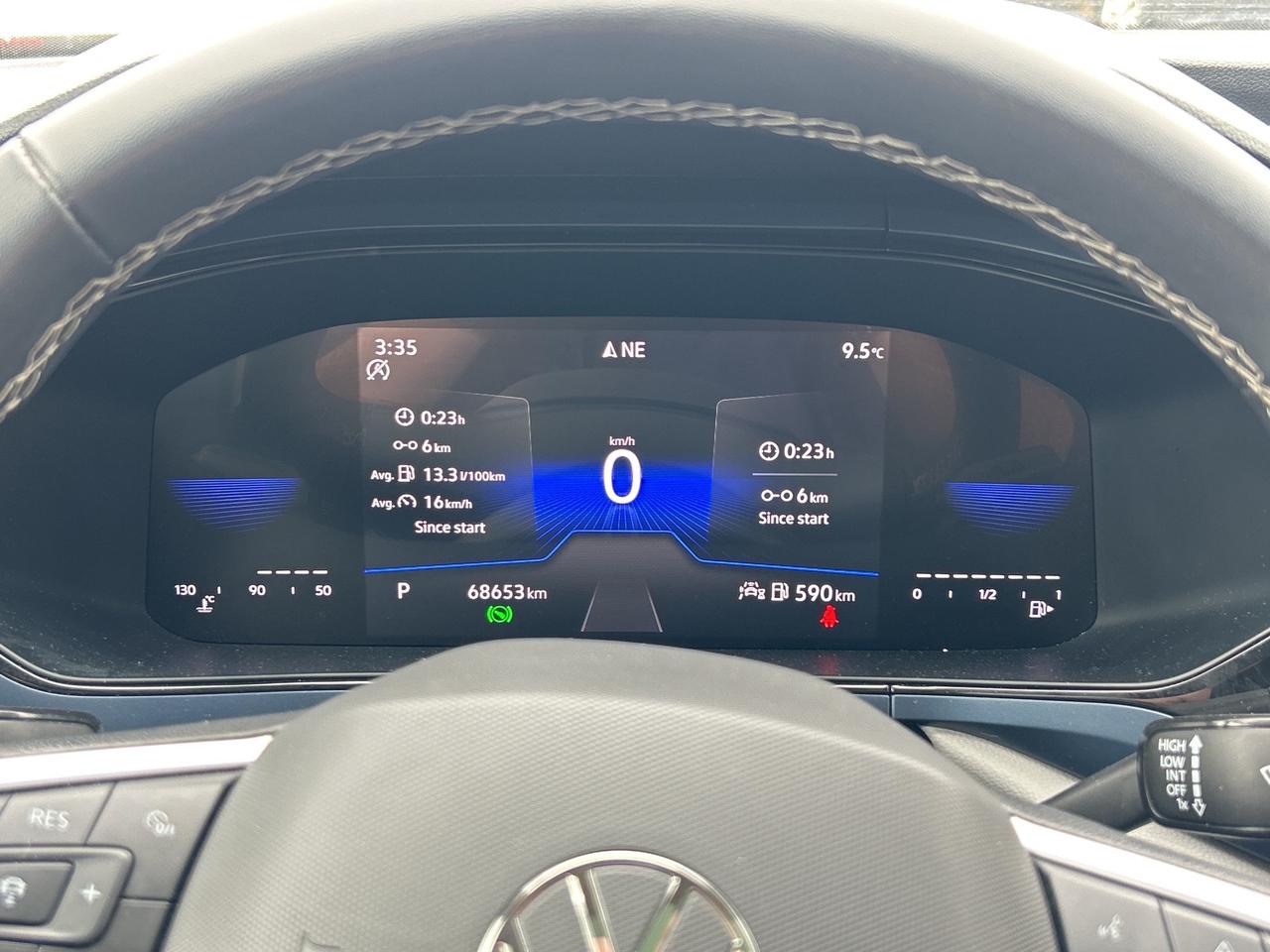 2024 Volkswagen Taos Comfortline   Pano Roof Photo