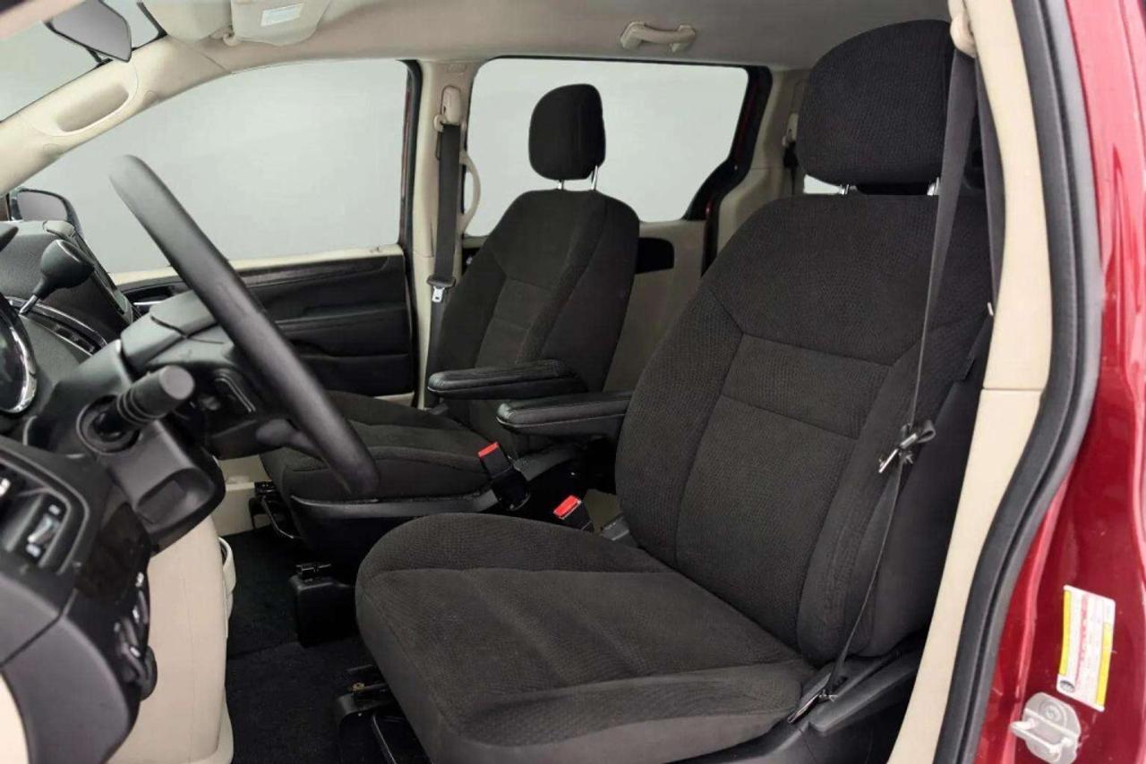 2018 Dodge Grand Caravan CANADA VALUE PACKAGE Photo