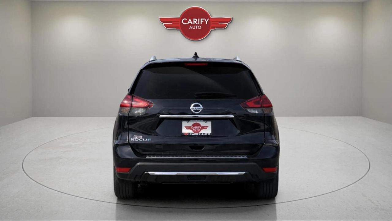 2018 Nissan Rogue S Photo