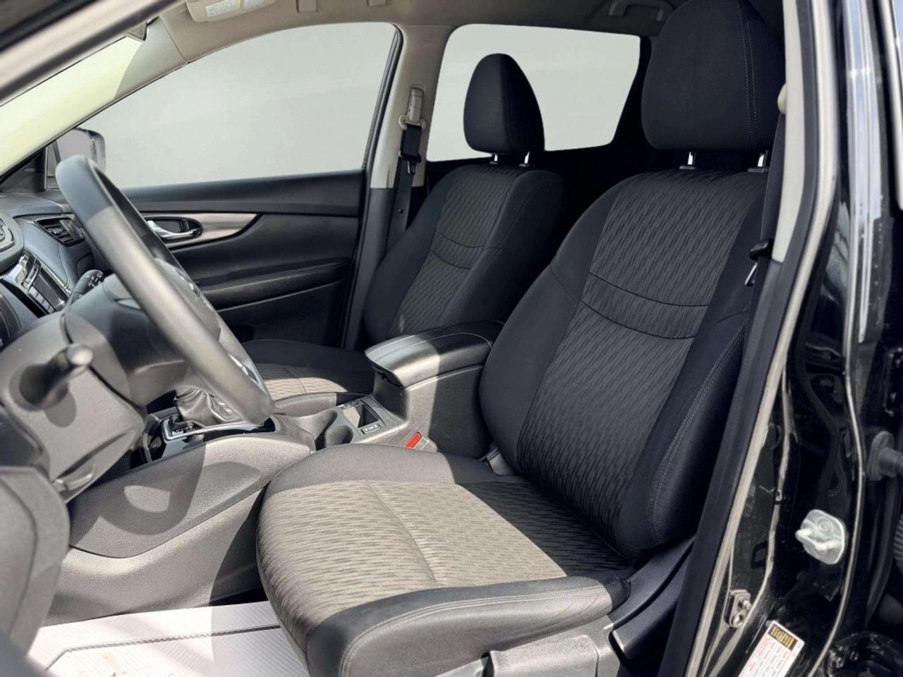 2018 Nissan Rogue S Photo