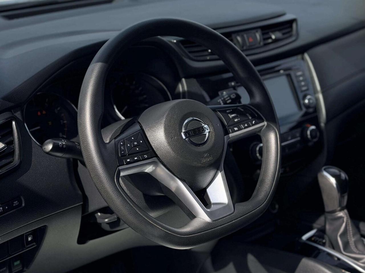 2018 Nissan Rogue S Photo