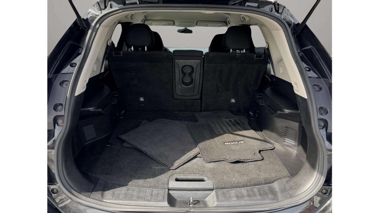 2018 Nissan Rogue S Photo