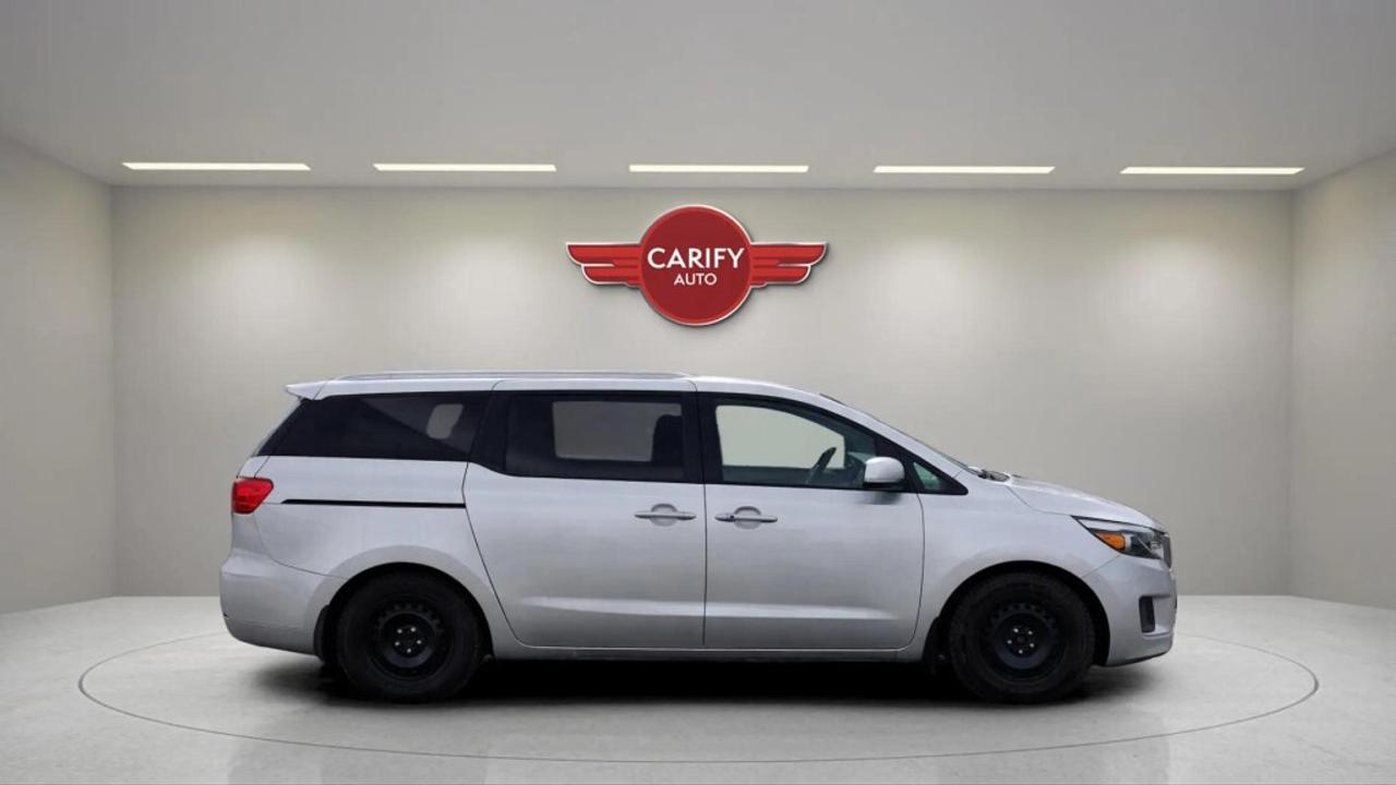 2016 Kia Sedona LX+ Photo3