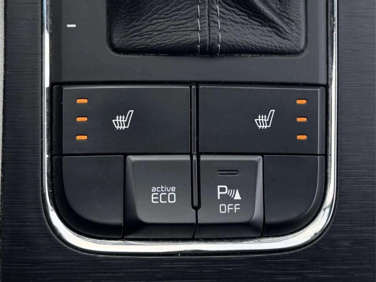 2016 Kia Sedona LX+ Photo