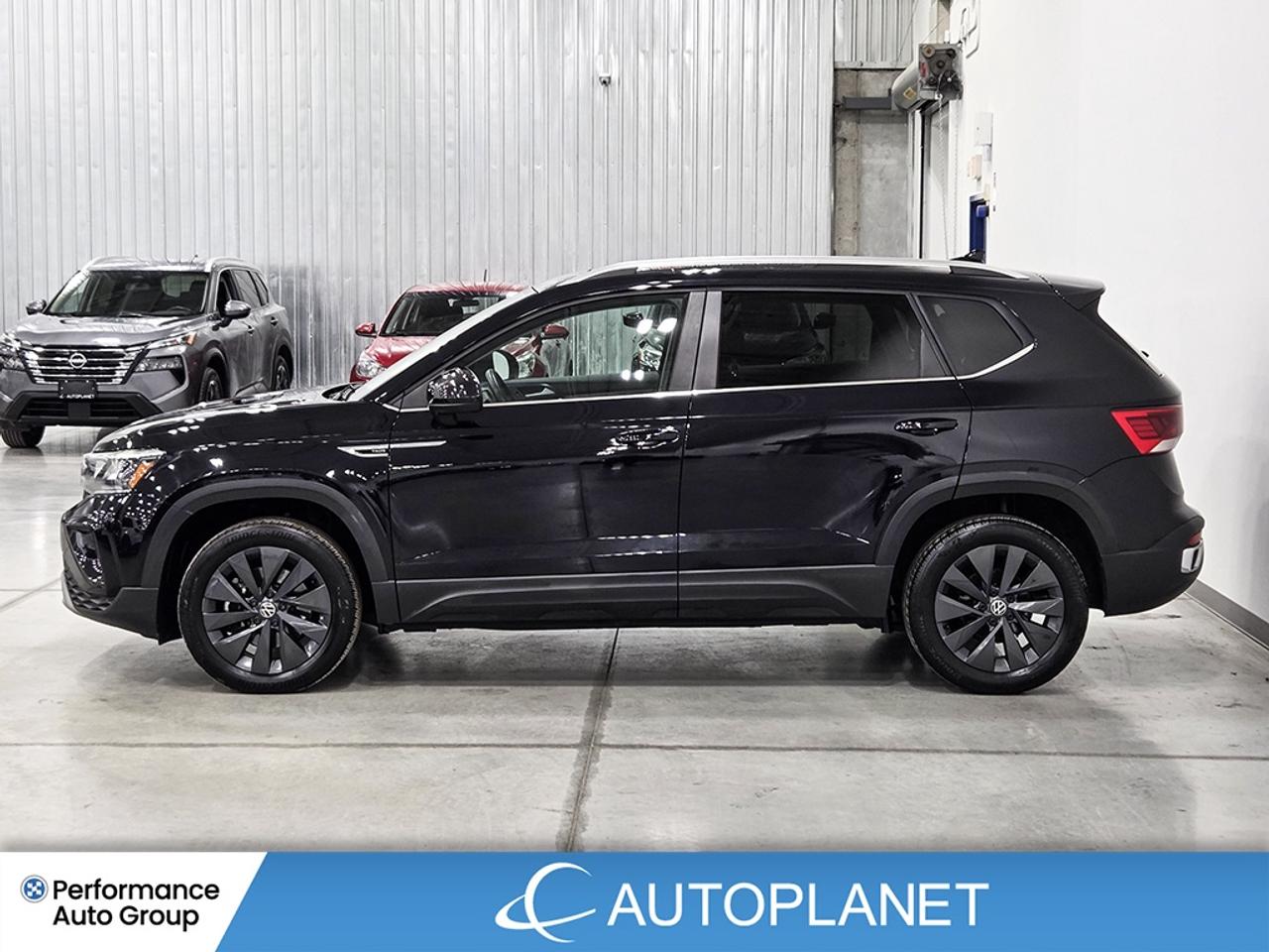 2024 Volkswagen Taos Comfortline, Pano Roof, Back Up Cam! Photo