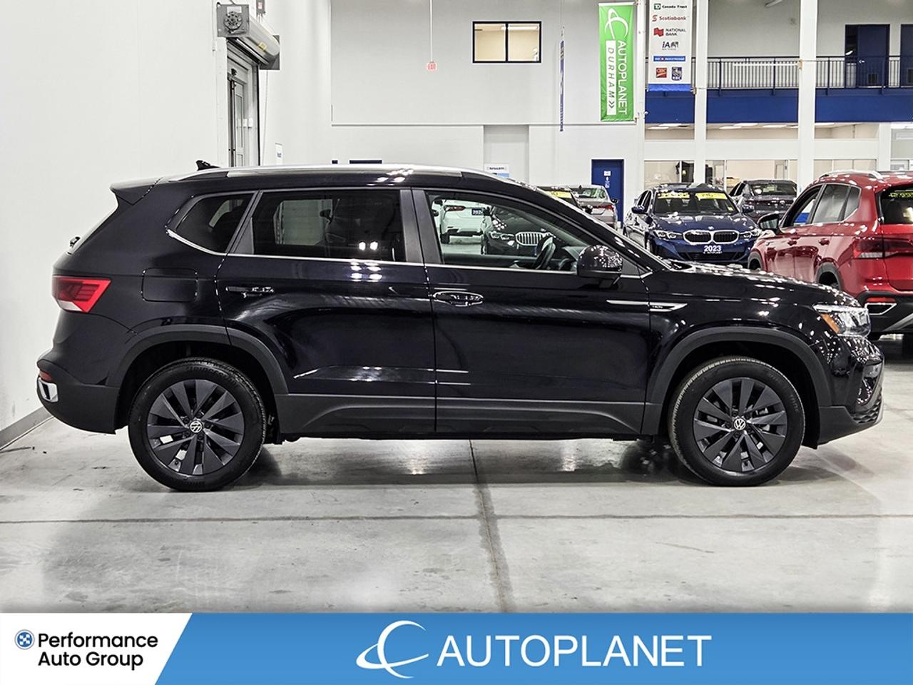 2024 Volkswagen Taos Comfortline, Pano Roof, Back Up Cam! Photo