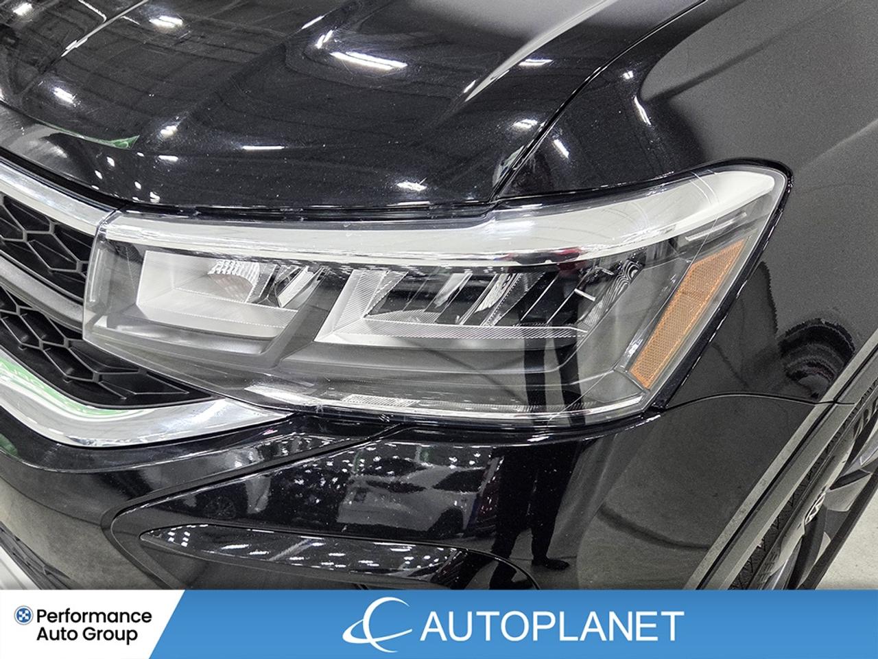 2024 Volkswagen Taos Comfortline, Pano Roof, Back Up Cam! Photo