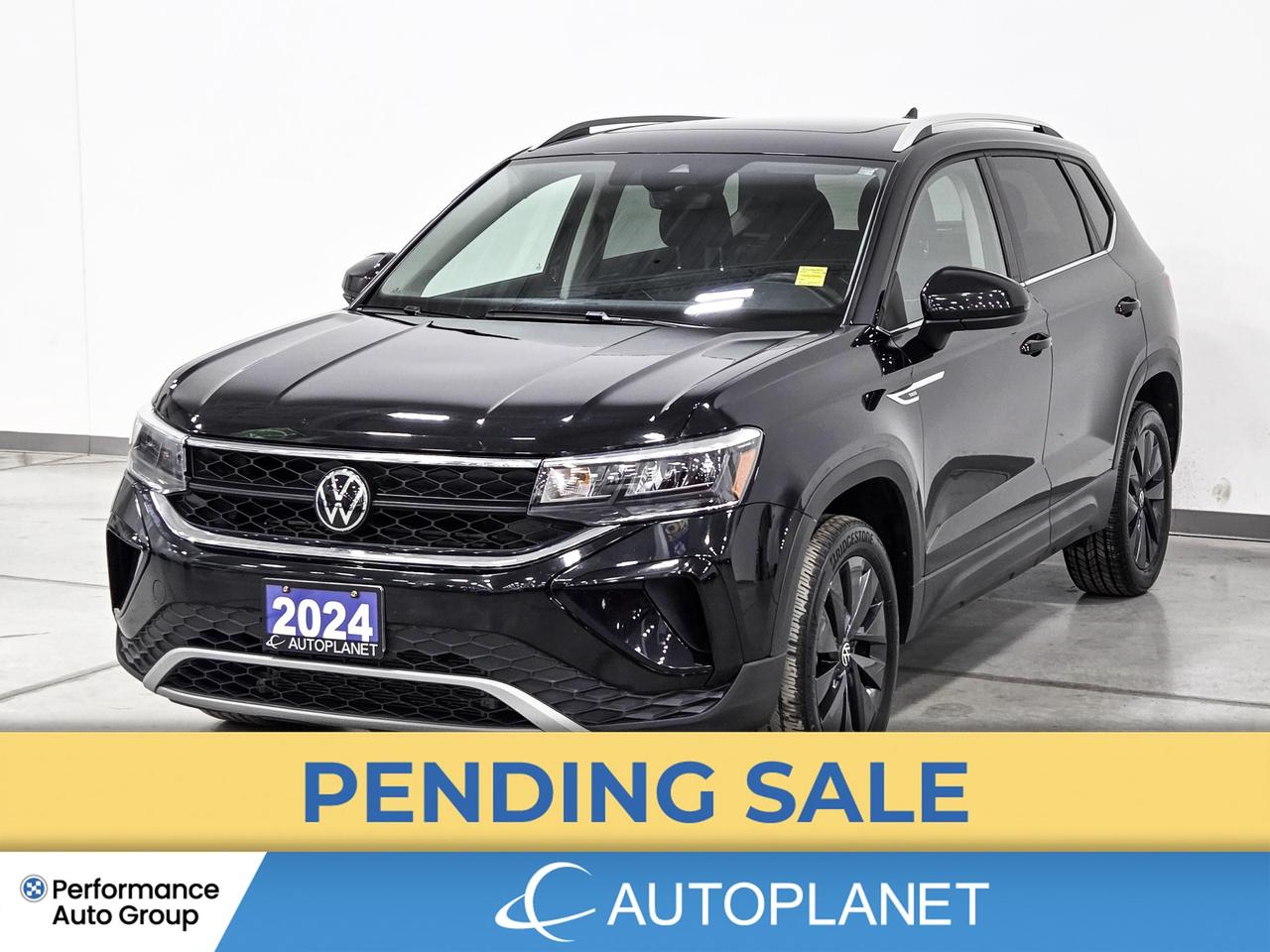 2024 Volkswagen Taos Comfortline, Pano Roof, Back Up Cam! Photo