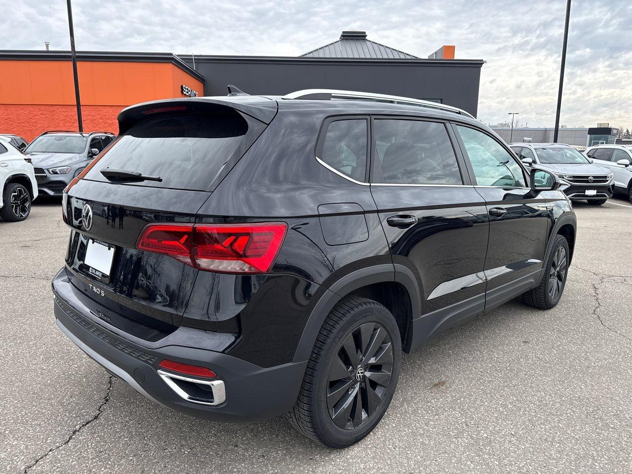 2024 Volkswagen Taos Comfortline FWD Photo