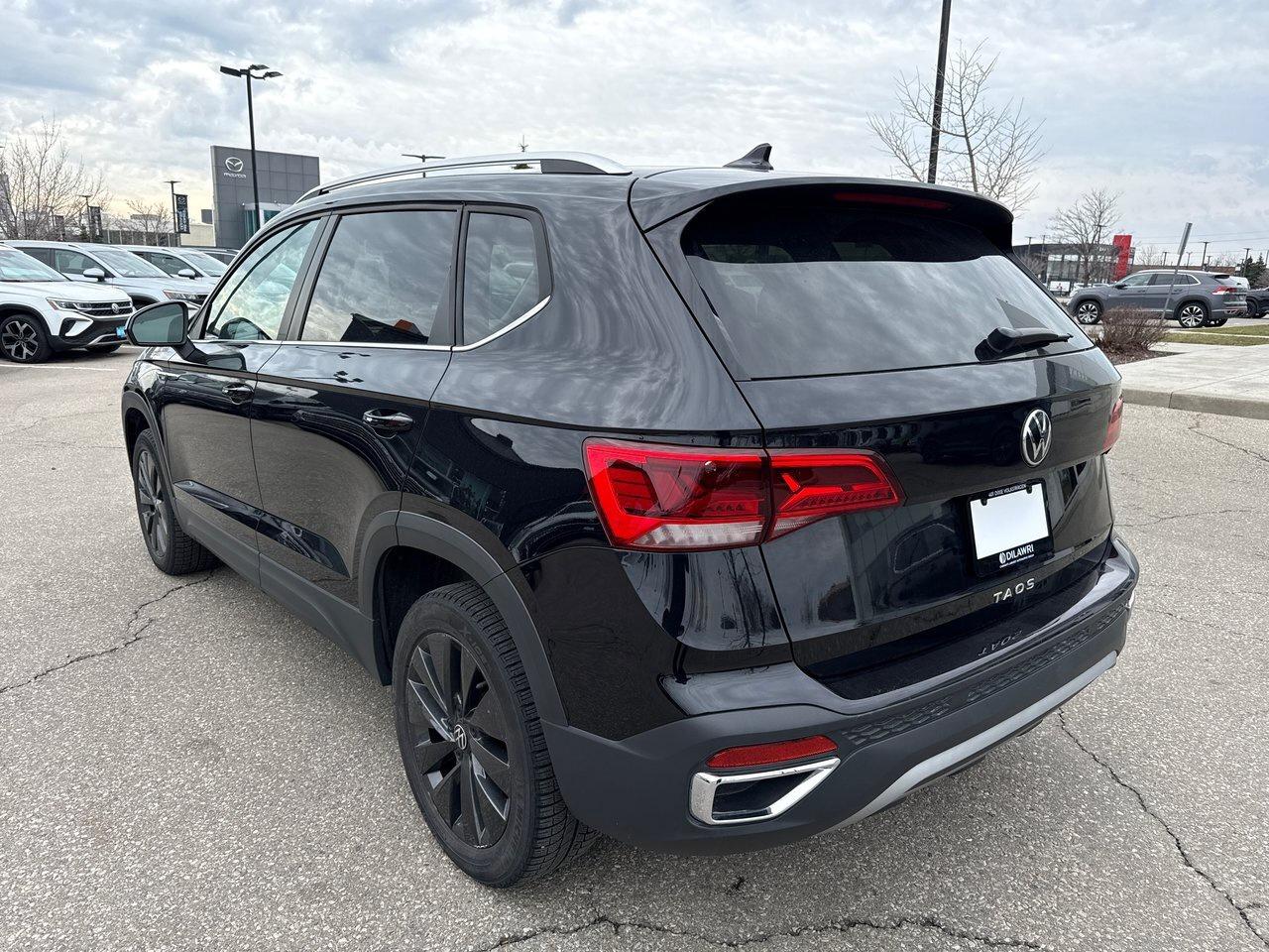 2024 Volkswagen Taos Comfortline FWD Photo2