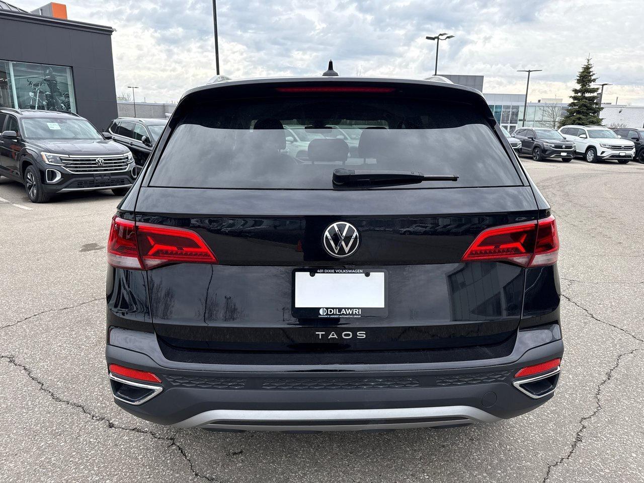 2024 Volkswagen Taos Comfortline FWD Photo