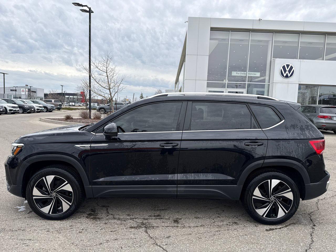 2024 Volkswagen Taos Comfortline 4Motion Photo