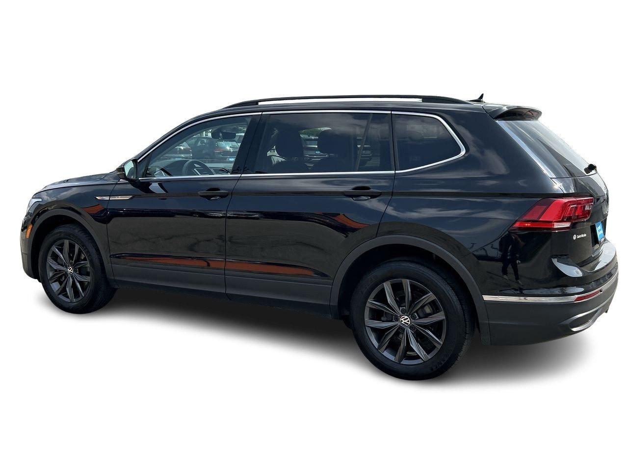 2022 Volkswagen Tiguan Comfortline 2.0T 8sp at w/Tip 4M Alloy Wheels  Rem Photo