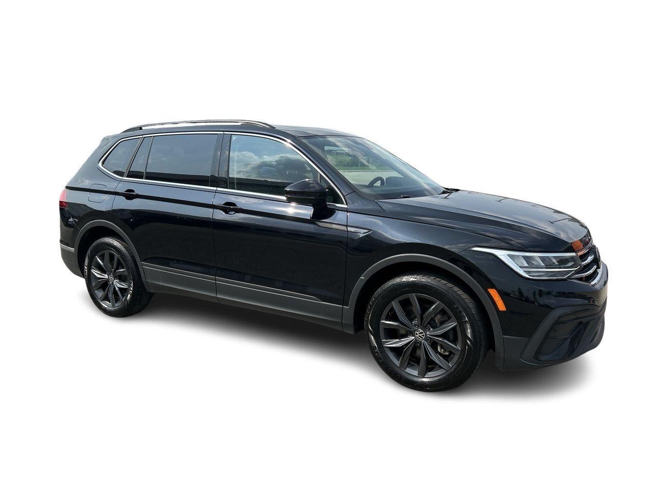 2022 Volkswagen Tiguan Comfortline 2.0T 8sp at w/Tip 4M Alloy Wheels  Rem Photo