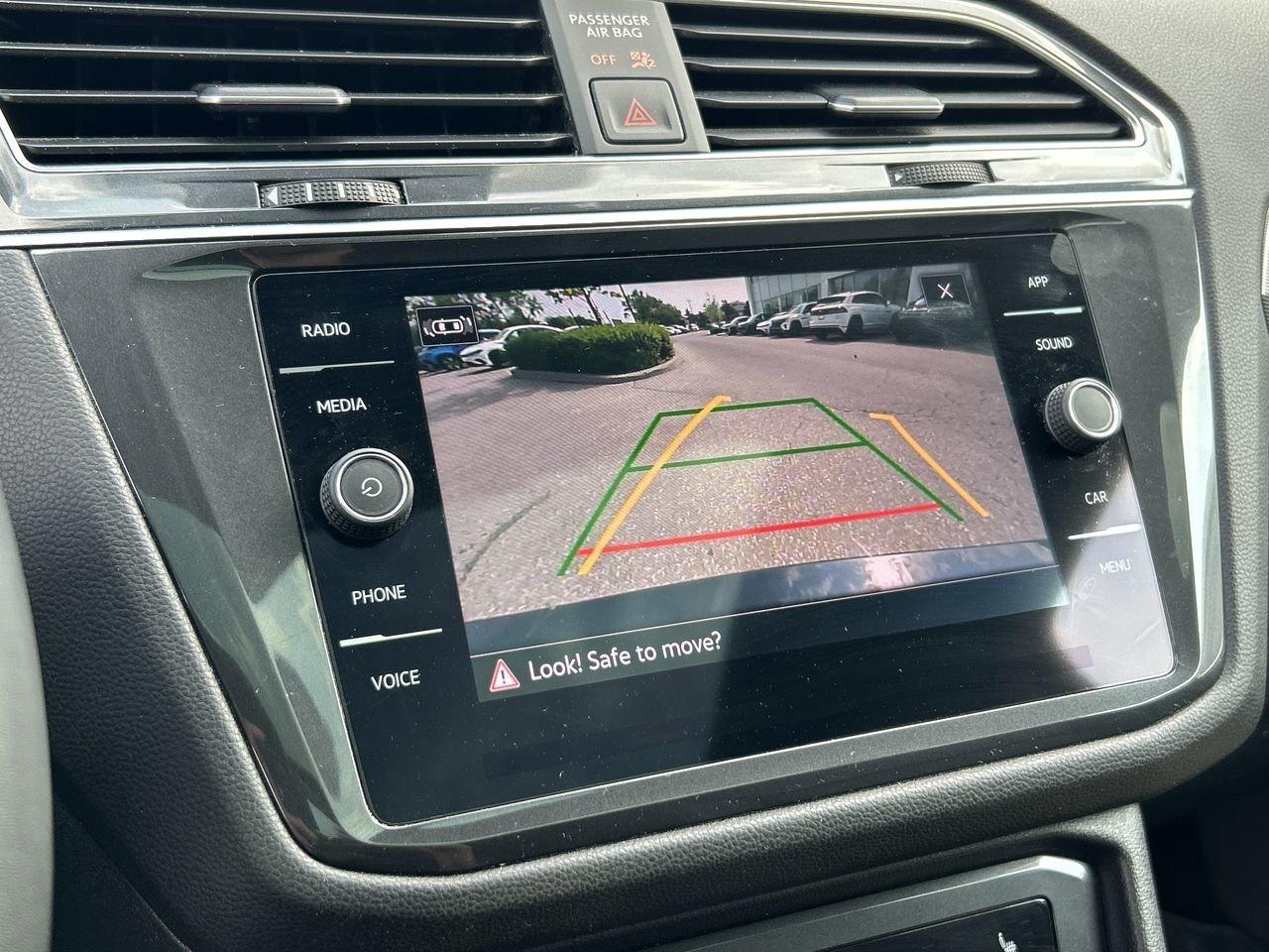 2022 Volkswagen Tiguan Comfortline 2.0T 8sp at w/Tip 4M Alloy Wheels  Rem Photo