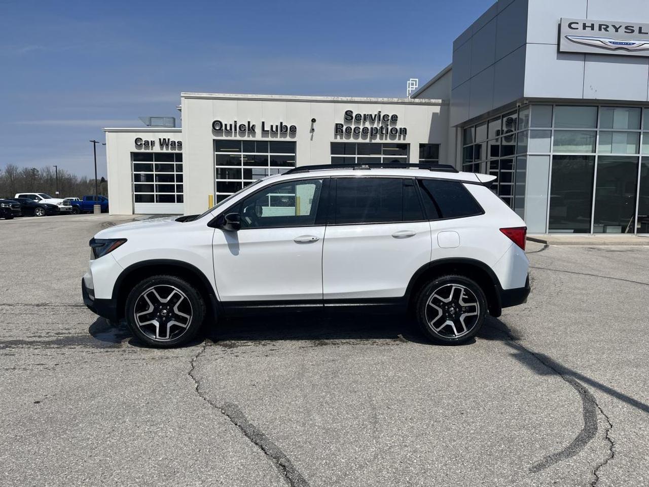 2023 Honda Passport Touring Photo