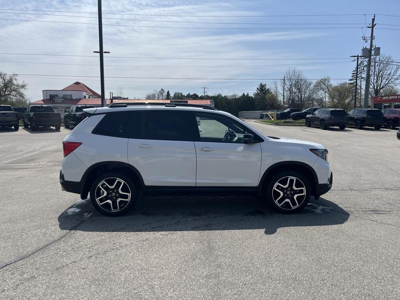 2023 Honda Passport Touring Photo