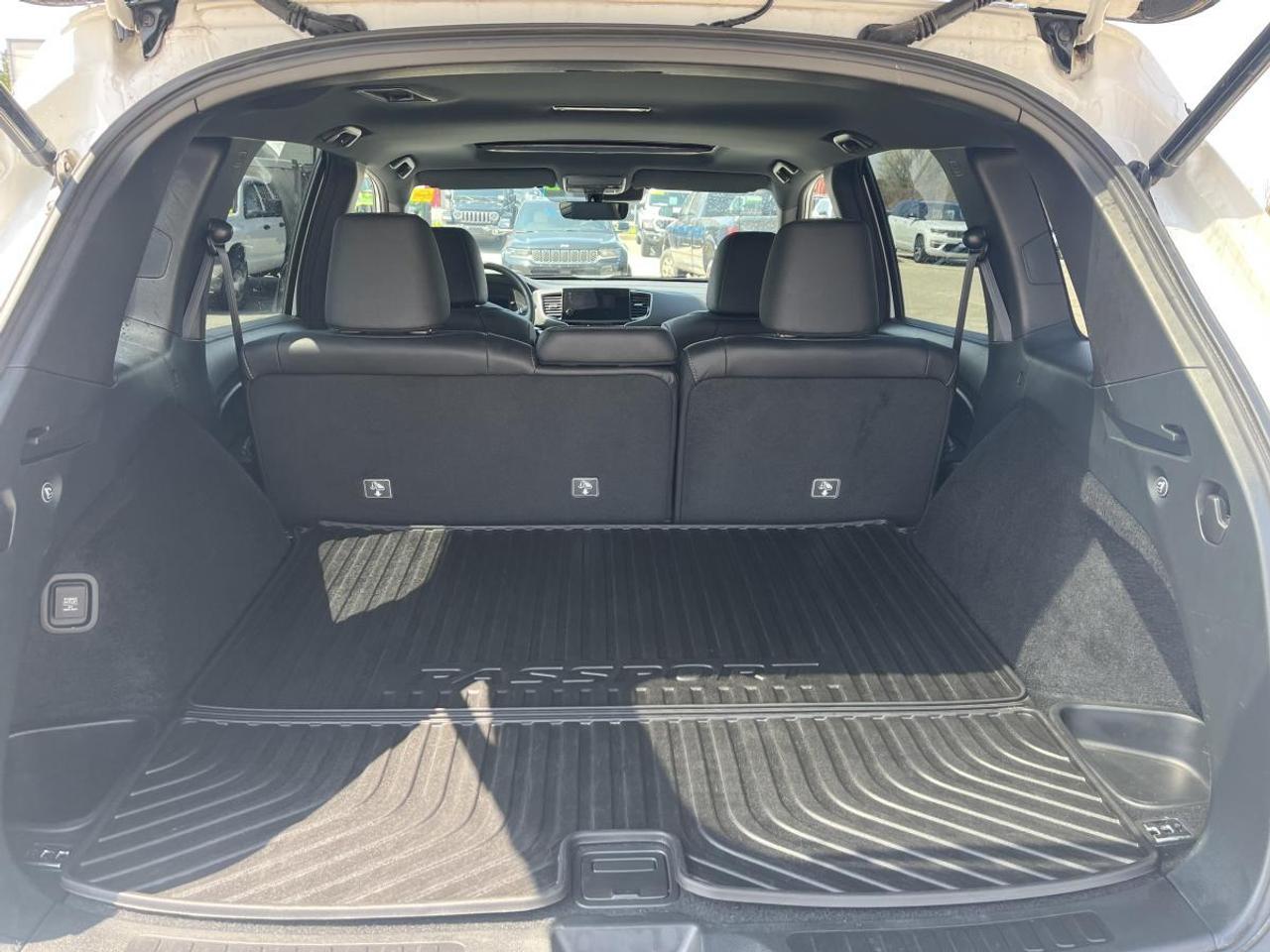 2023 Honda Passport Touring Photo