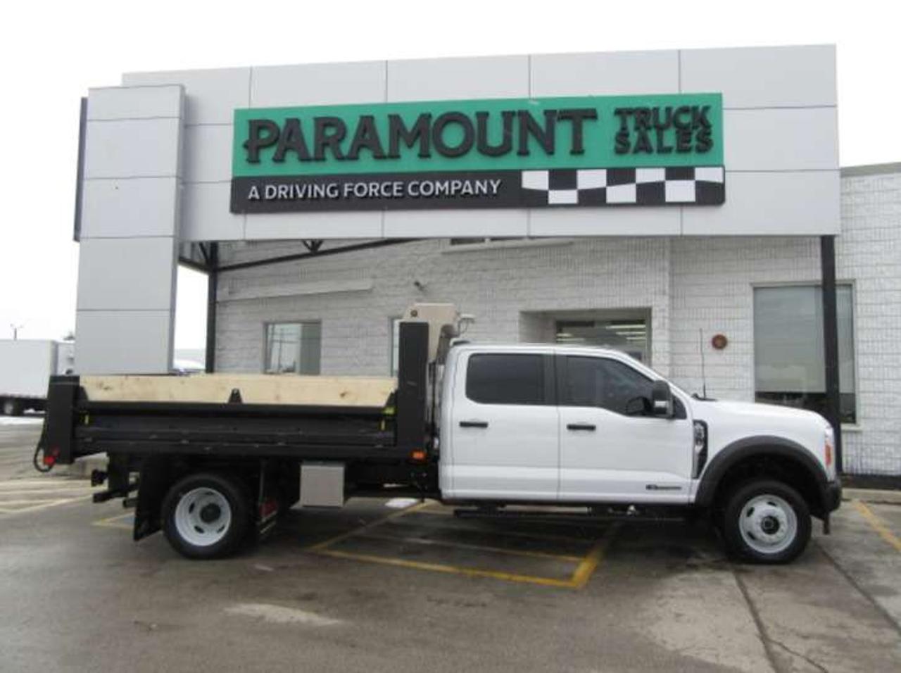 2024 Ford F-550 CREW CAB 4X4 DIESEL 12FT DUMP BOX Photo