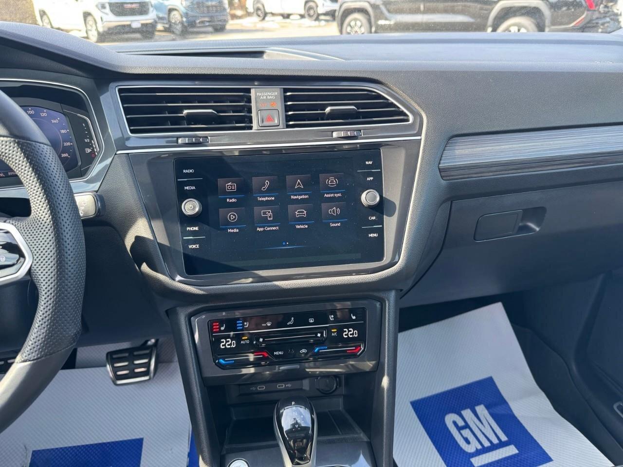 2024 Volkswagen Tiguan Highline R-LineCertified Pre-Owned   Remote Start Photo