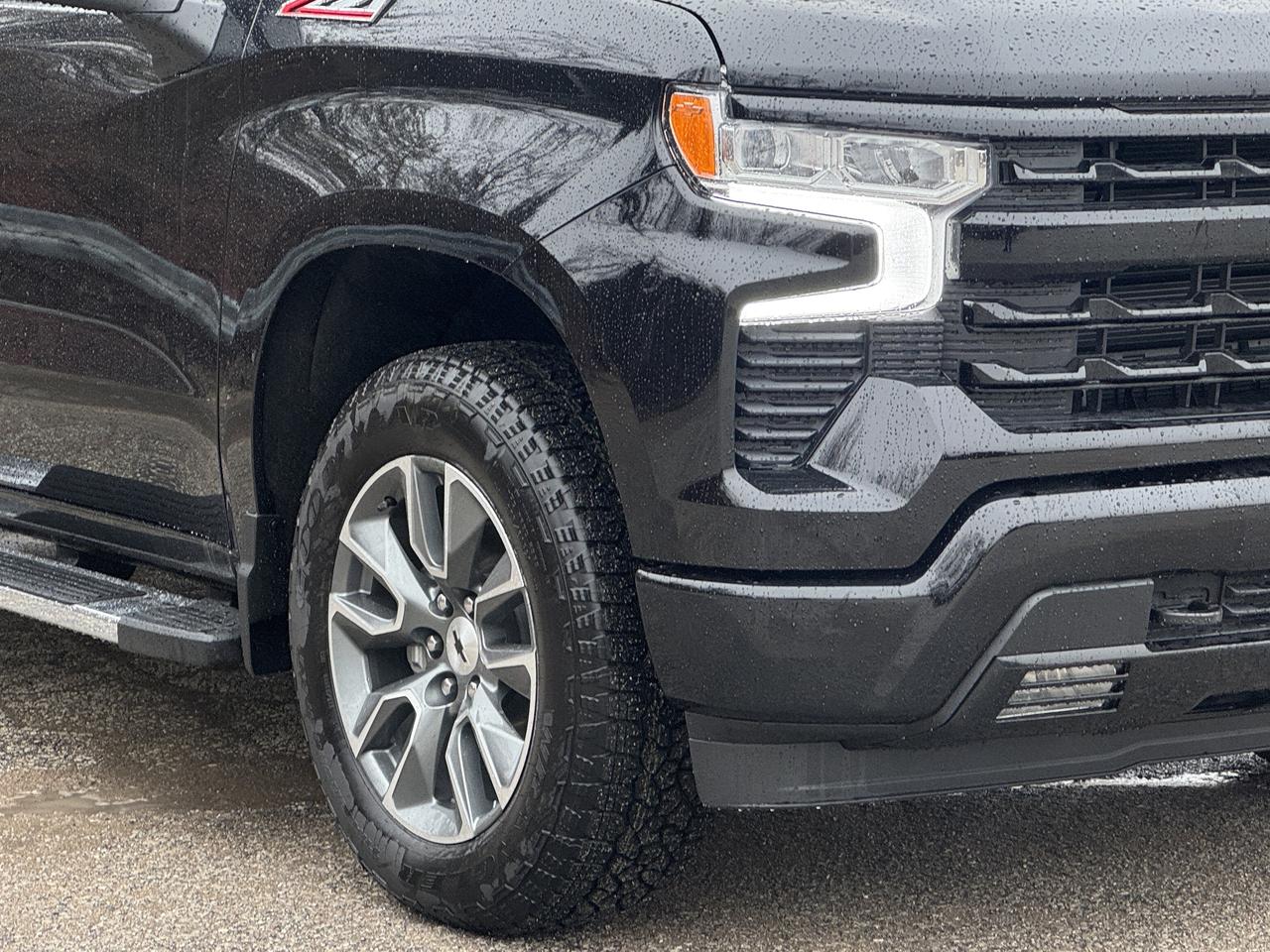 2026 Chevrolet Silverado 1500 RST Photo4
