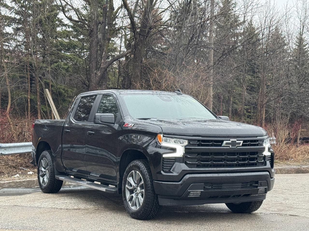 2026 Chevrolet Silverado 1500 RST Photo3