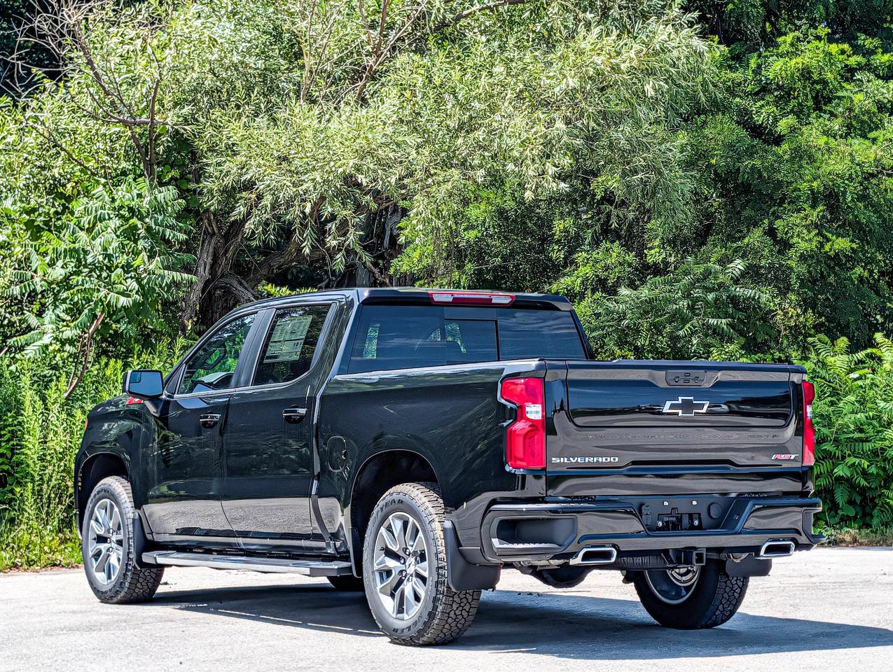 2026 Chevrolet Silverado 1500 RST Photo